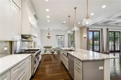 Kitchen - 8 Mark Smith Dr, Mandeville, LA 70448 photo 3 of 3