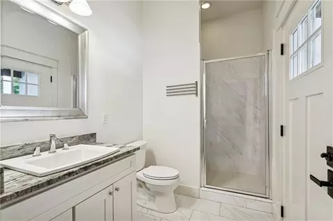 Bath - 8 Mark Smith Dr, Mandeville, LA 70448 photo 5 of 6