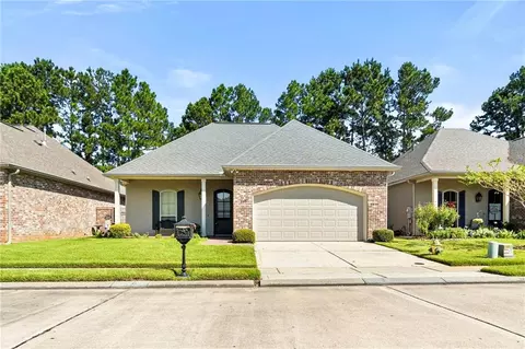 Exterior - 339 N Orchard Ln, Covington, LA 70433 photo 2 of 6