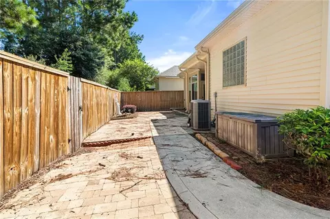 Exterior - 339 N Orchard Ln, Covington, LA 70433 photo 6 of 6