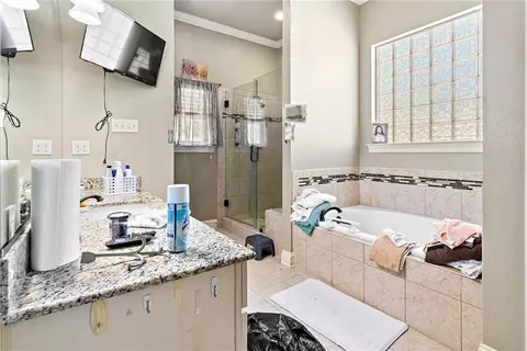 Bath - 339 N Orchard Ln, Covington, LA 70433 photo 1 of 2