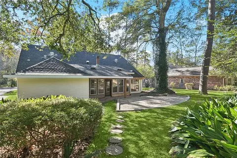 Exterior - 157 Kimberly Dr, Mandeville, LA 70448 photo 8 of 10