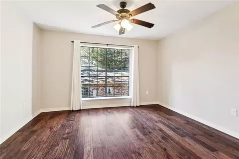 Bedroom - 157 Kimberly Dr, Mandeville, LA 70448 photo 2 of 2