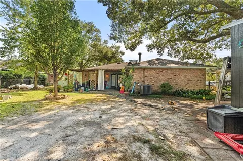Exterior - 3827 Croydon St, Slidell, LA 70458 photo 4 of 4