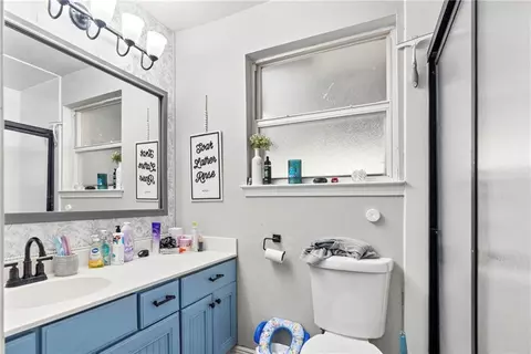 Bath - 3827 Croydon St, Slidell, LA 70458 photo 2 of 2