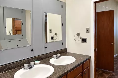 Bath - 108 Faciane Ln, Slidell, LA 70460 photo 1 of 2