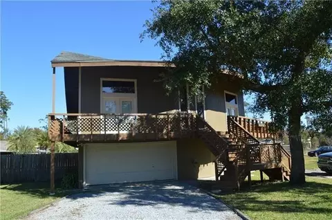 Exterior - 108 Faciane Ln, Slidell, LA 70460 photo 2 of 5