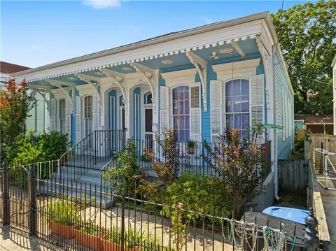 1220 Harmony St #1220, New Orleans, LA 70115
