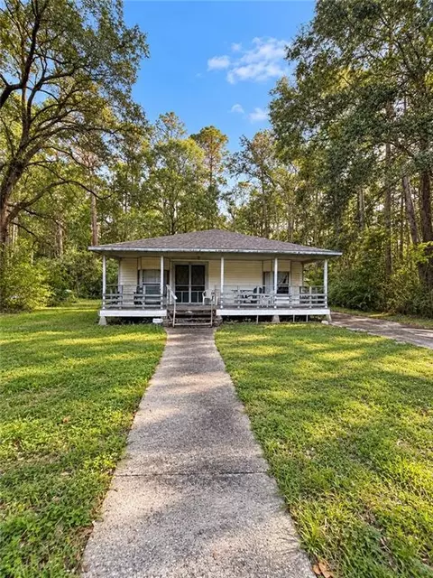 402 Jefferson Dr, Slidell, LA 70460