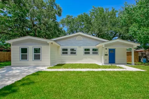 206 Fairfax Pl, New Orleans, LA 70131