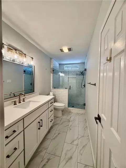 Bath - 621 Colbert St #1, Mandeville, LA 70448 photo 1 of 4