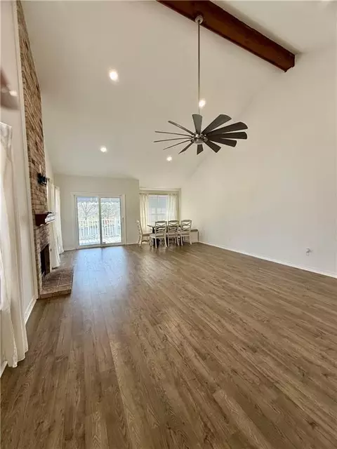 Living - 621 Colbert St #1, Mandeville, LA 70448 photo 2 of 5