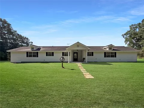 19288 Section Rd, Covington, LA 70435