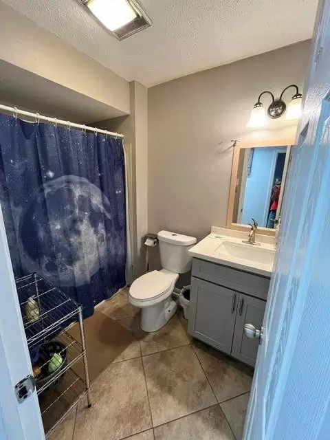 Bath - 837 Dolphin Ct, Kenner, LA 70065 photo 3 of 3