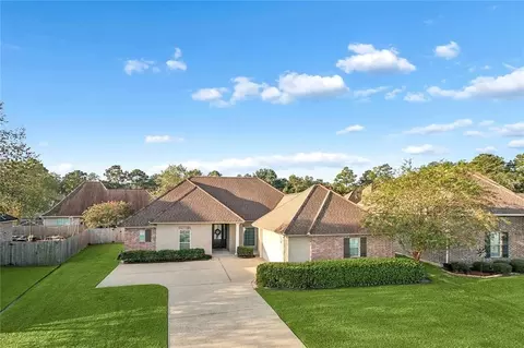 Exterior - 716 Mirabella Ln, Covington, LA 70433 photo 2 of 3