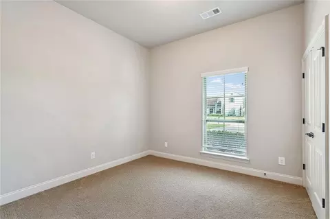 Bedroom - 716 Mirabella Ln, Covington, LA 70433 photo 2 of 4