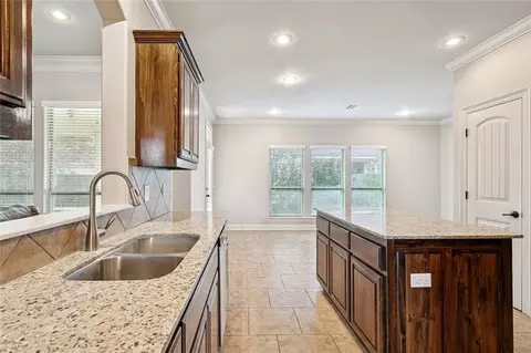 Kitchen - 716 Mirabella Ln, Covington, LA 70433 photo 1 of 2