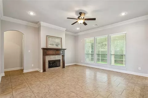 Living - 716 Mirabella Ln, Covington, LA 70433 photo 1 of 3