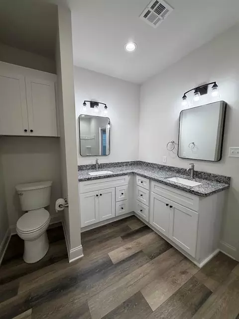 Bath - 70293 5th St, Covington, LA 70433 photo 2 of 6