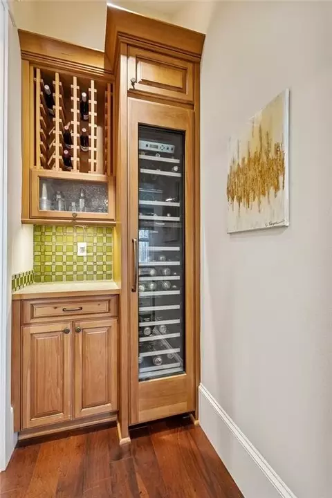Kitchen - 856 Chretien Point Ave, Covington, LA 70433 photo 4 of 6