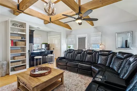 Living - 856 Chretien Point Ave, Covington, LA 70433 photo 5 of 5