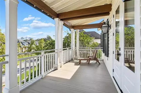 Exterior - 856 Chretien Point Ave, Covington, LA 70433 photo 6 of 19
