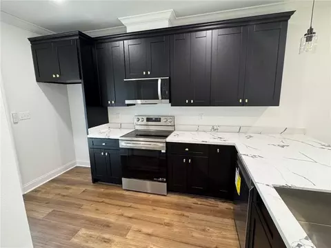 Kitchen - 70471 J St, Covington, LA 70433 photo 2 of 2
