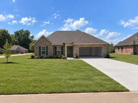 13197 E Coles Creek Loop, Hammond, LA 70403