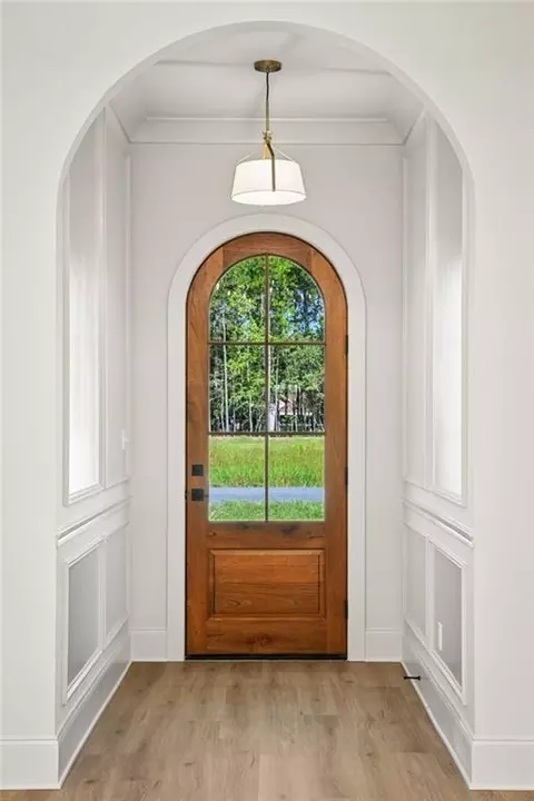 Entry Way - 20526 Lois Ln, Covington, LA 70435 photo 1 of 3