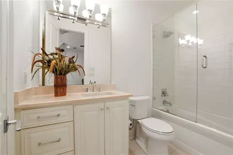 Bath - 537 Delta Queen Ct, Covington, LA 70433 photo 8 of 8