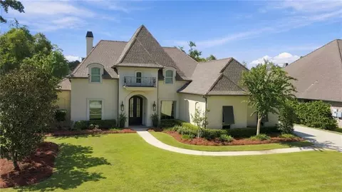Exterior - 537 Delta Queen Ct, Covington, LA 70433 photo 5 of 13