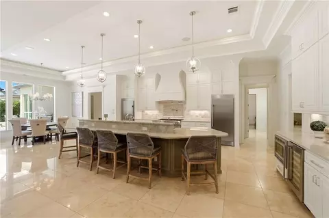 Kitchen - 537 Delta Queen Ct, Covington, LA 70433 photo 2 of 5