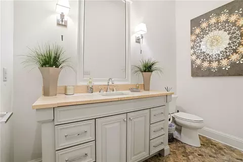 Bath - 537 Delta Queen Ct, Covington, LA 70433 photo 7 of 8