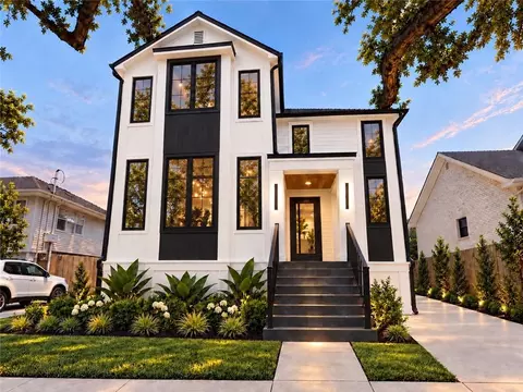 1459 Mithra St, New Orleans, LA 70122