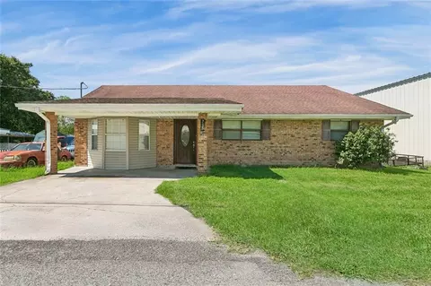 756 Saint Philip St, Raceland, LA 70394