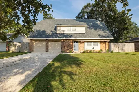 109 Hardwood Dr, Slidell, LA 70458