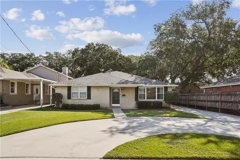 1013 Helios Ave, Metairie, LA 70005