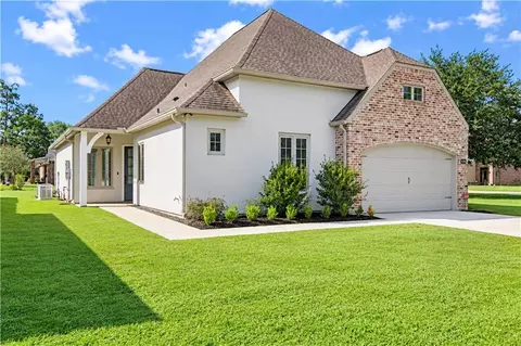 19438 Par Ln, Hammond, LA 70401