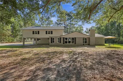 26300 Stroecker Ln, Ponchatoula, LA 70454