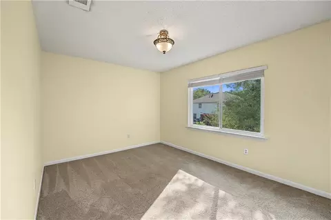 Bedroom - 102 St John Cir, Covington, LA 70433 photo 7 of 7