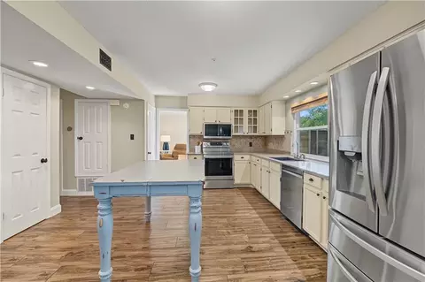 Kitchen - 102 St John Cir, Covington, LA 70433 photo 3 of 3