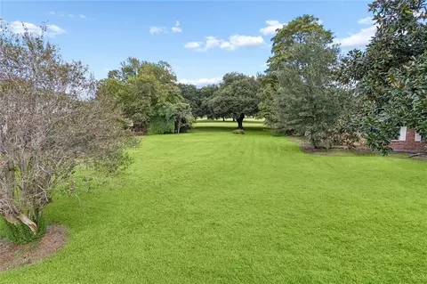 lot Apt 24 Fairfield Ave, Gretna, LA 70056