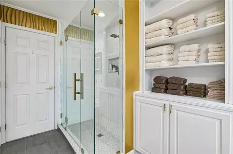 Bath - 326 Robin Hood Dr, Covington, LA 70433 photo 2 of 3