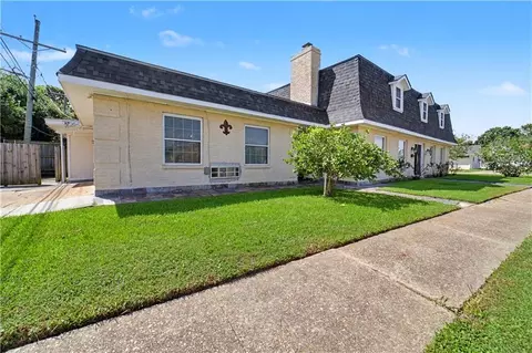 4421 Neyrey Dr, Metairie, LA 70002