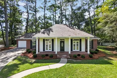 228 S Estate Dr, Mandeville, LA 70448