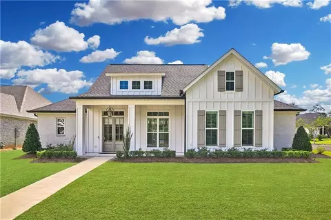5024 Twin River Pl, Covington, LA 70433