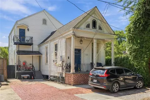 4320 Pitt St, New Orleans, LA 70115