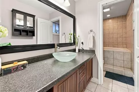 Bath - 605 Markham Dr, Slidell, LA 70458 photo 1 of 3