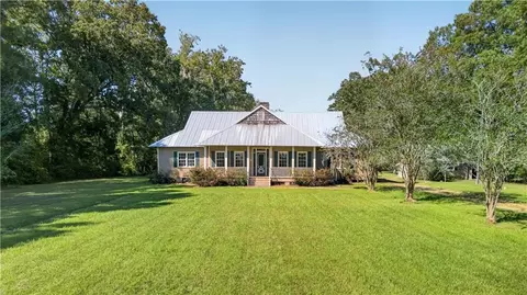 1862 La-22 Hwy, Madisonville, LA 70447