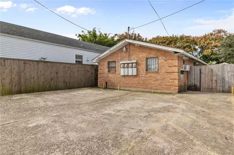 822 Delery St, New Orleans, LA 70117